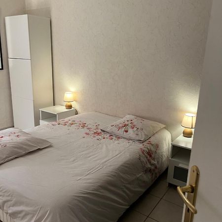 Appartement T2 Avec Terrasse Centre Ville D'Aix En Provence เอ็ก-ซอง-โพรวองซ์ ภายนอก รูปภาพ