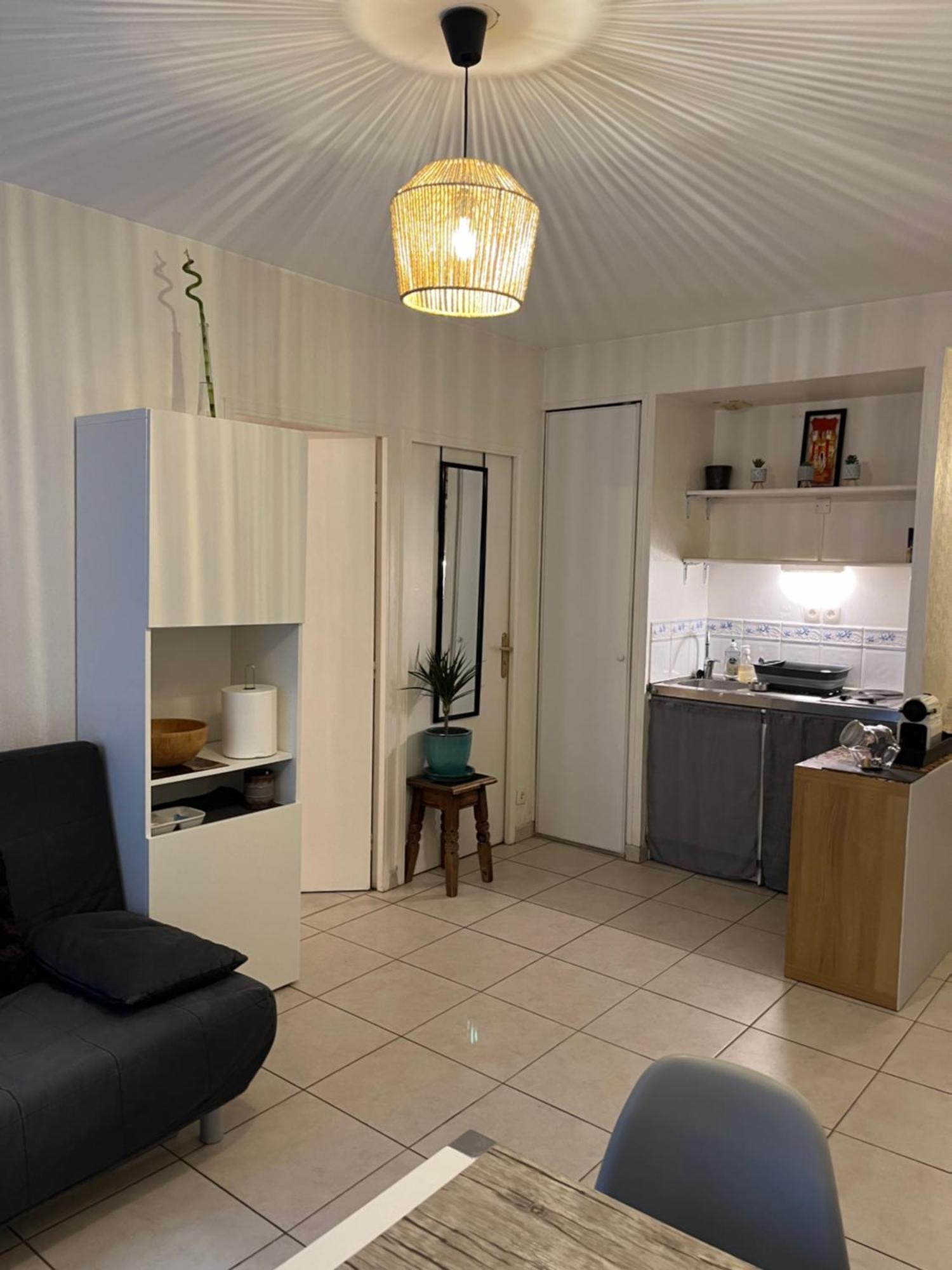 Appartement T2 Avec Terrasse Centre Ville D'Aix En Provence เอ็ก-ซอง-โพรวองซ์ ภายนอก รูปภาพ